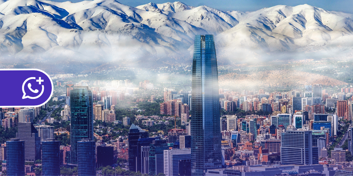 ¿Cómo puedo contratar un servicio de chatbot para WhatsApp Business en Chile?